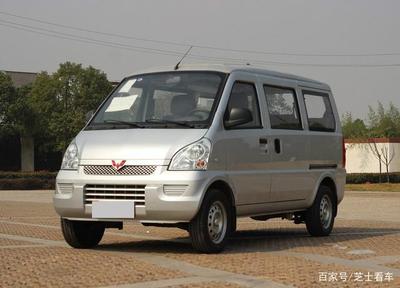 11月20起,7-9座乘用车正式六年免检,你家的宏光要检吗?
